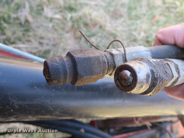 image for item DB8841 1999 Case IH RS451 round baler