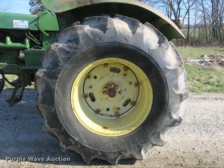 image for item DB8844 John Deere 4020 tractor