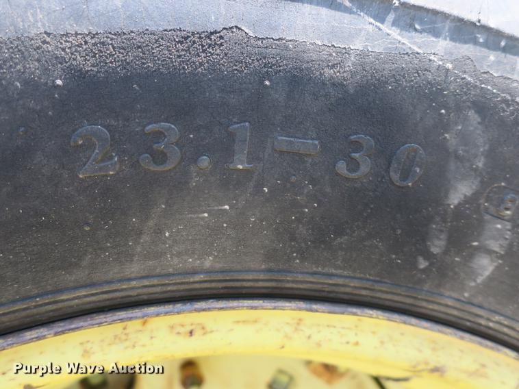 image for item DB8844 John Deere 4020 tractor