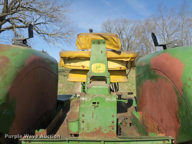 image for item DB8844 John Deere 4020 tractor