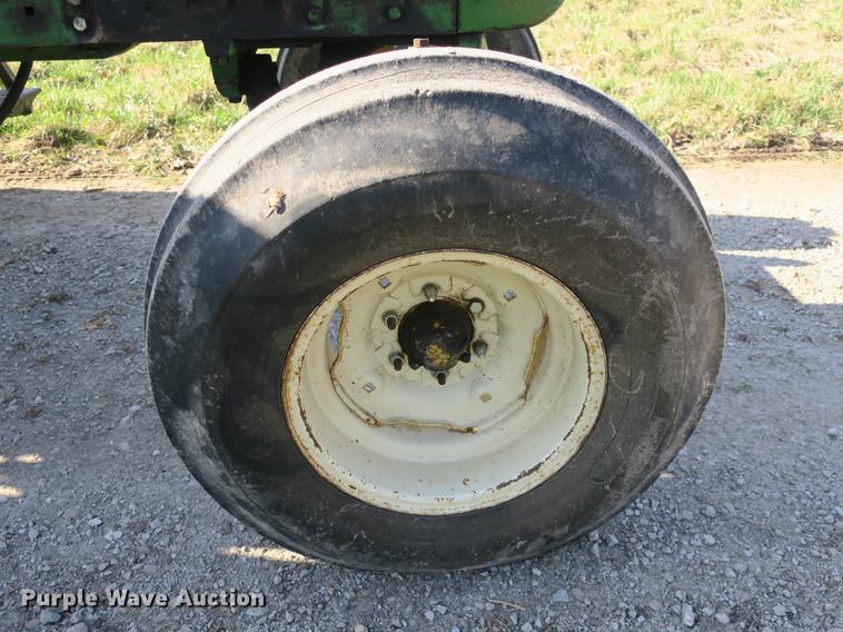 image for item DB8844 John Deere 4020 tractor