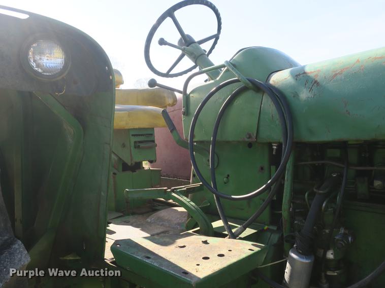 image for item DB8844 John Deere 4020 tractor