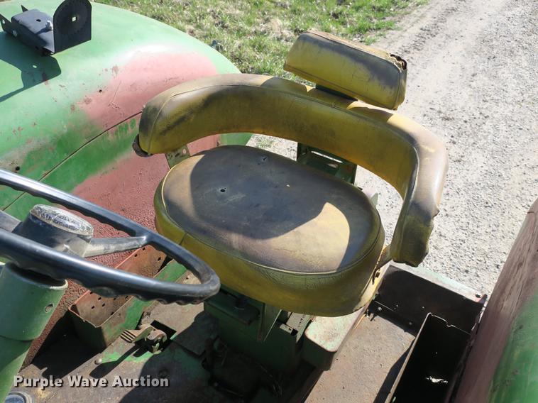 image for item DB8844 John Deere 4020 tractor