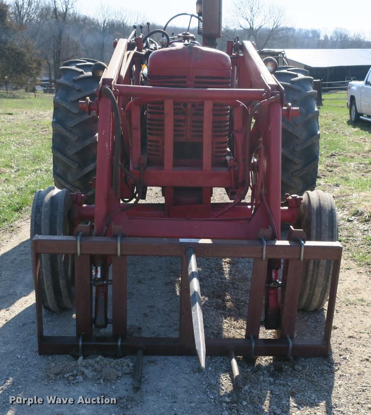 image for item DB8845 Farmall Super M tractor