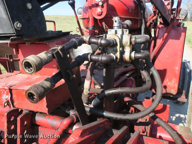 image for item DB8845 Farmall Super M tractor