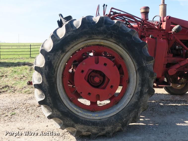 image for item DB8845 Farmall Super M tractor
