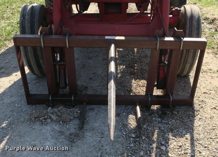 image for item DB8845 Farmall Super M tractor