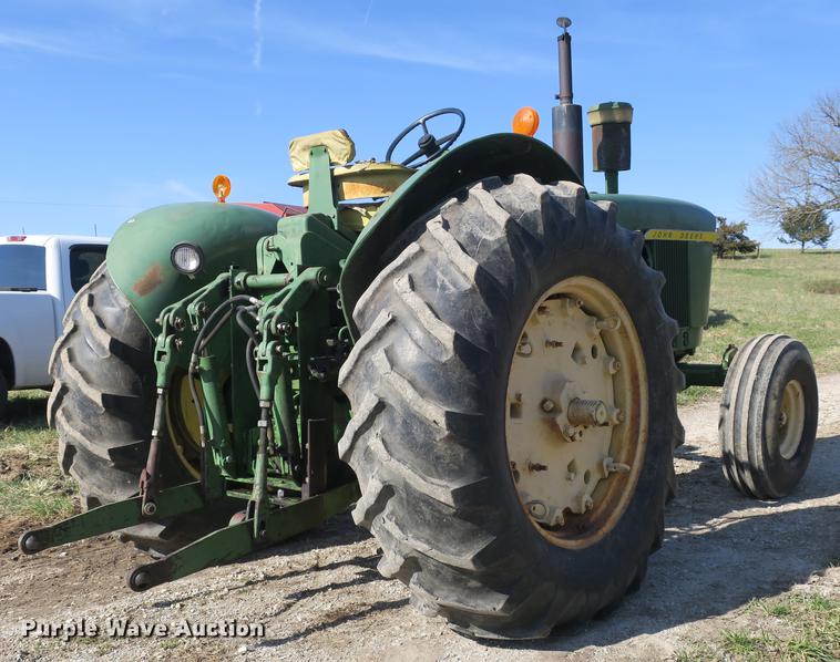 image for item DB8846 John Deere 4020 tractor