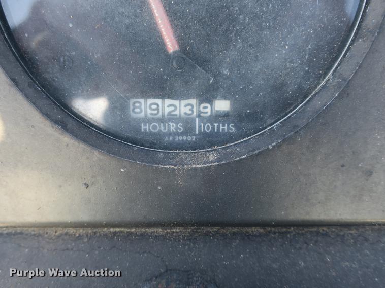 image for item DB8846 John Deere 4020 tractor