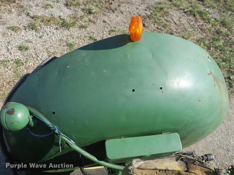 image for item DB8846 John Deere 4020 tractor