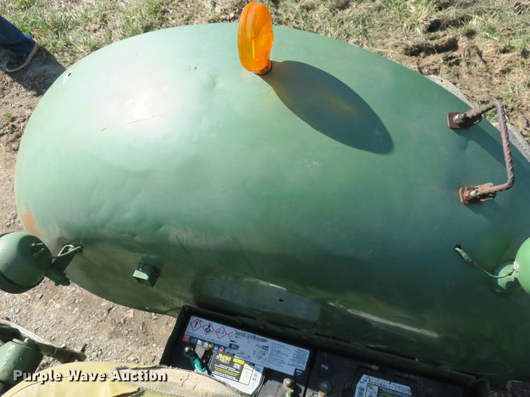 image for item DB8846 John Deere 4020 tractor