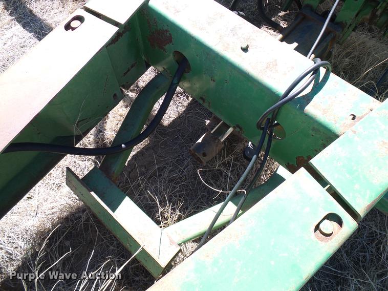 image for item DD6019 John Deere 7000 planter