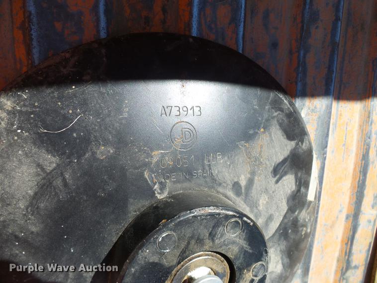 image for item DD6019 John Deere 7000 planter