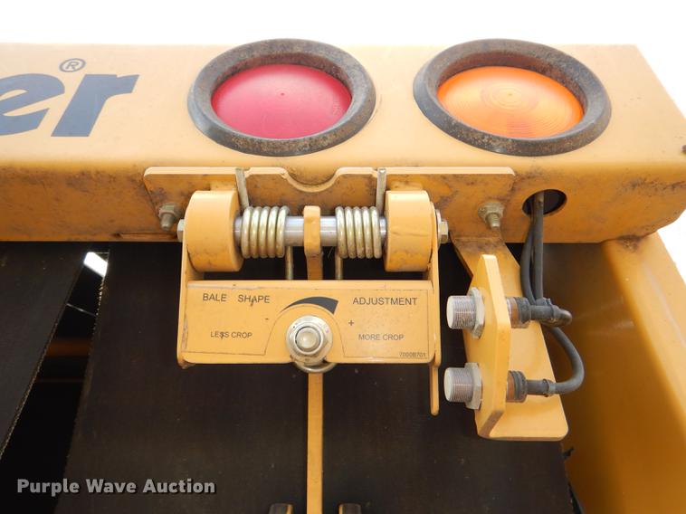 image for item DE0076 2005 Vermeer 554XL Accu-Bale Plus round baler