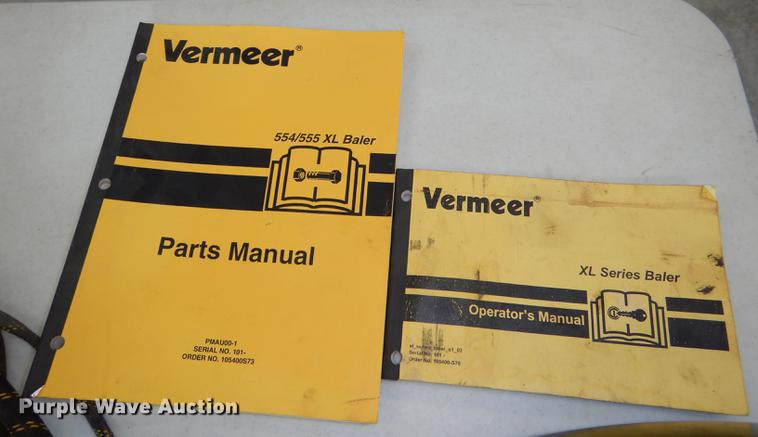 image for item DE0076 2005 Vermeer 554XL Accu-Bale Plus round baler