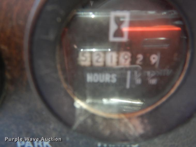 image for item DE6076 1977 Ford FW30 4WD tractor