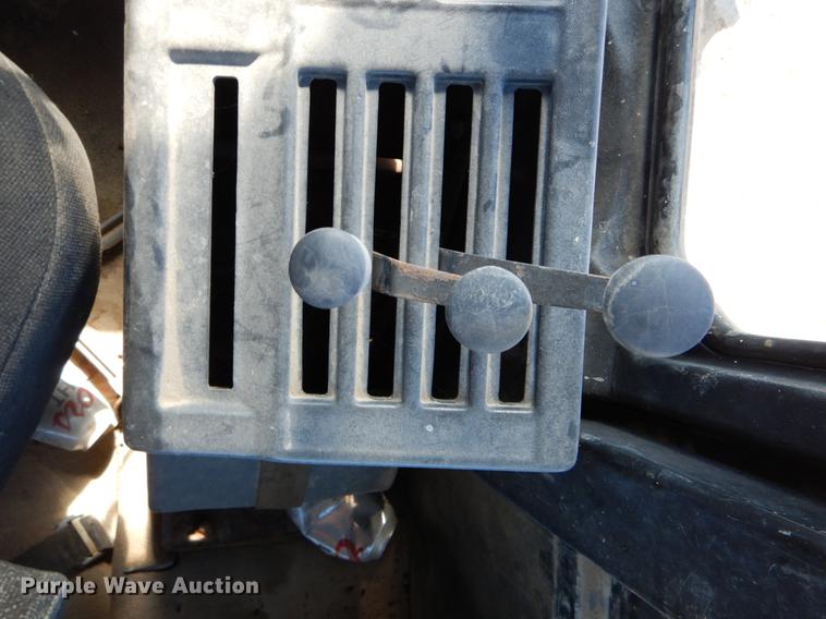 image for item DE6076 1977 Ford FW30 4WD tractor