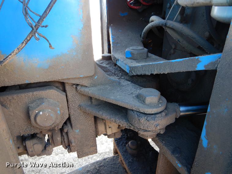 image for item DE6076 1977 Ford FW30 4WD tractor