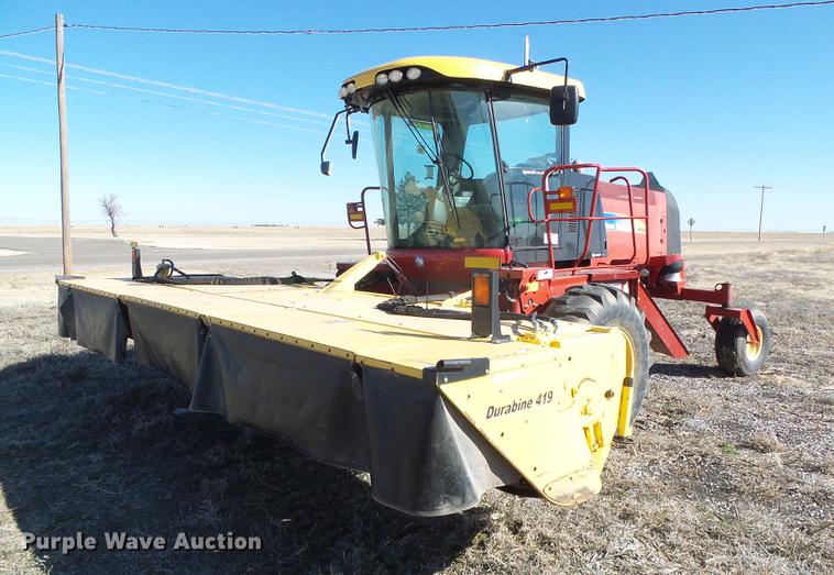 image for item DF2950 2013 New Holland H8080 windrower