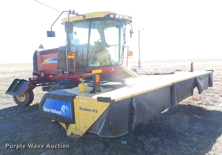 image for item DF2950 2013 New Holland H8080 windrower