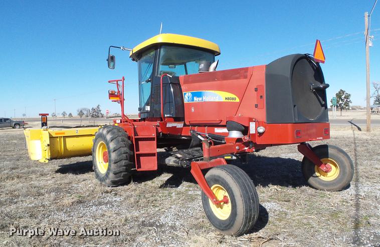 image for item DF2950 2013 New Holland H8080 windrower