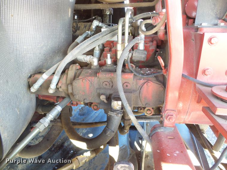 image for item DF2950 2013 New Holland H8080 windrower