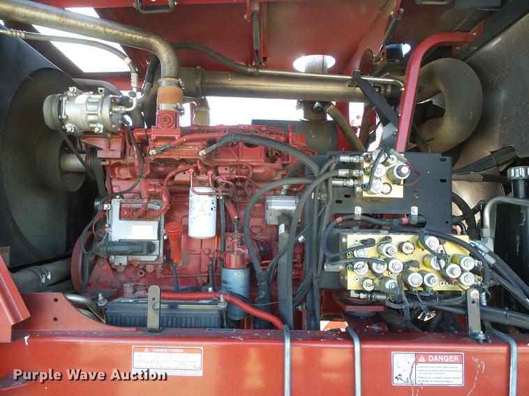 image for item DF2950 2013 New Holland H8080 windrower