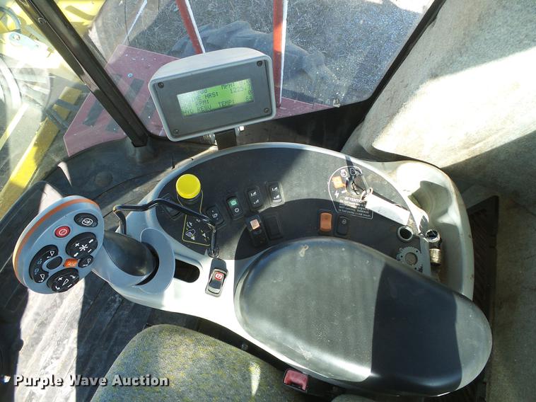 image for item DF2950 2013 New Holland H8080 windrower