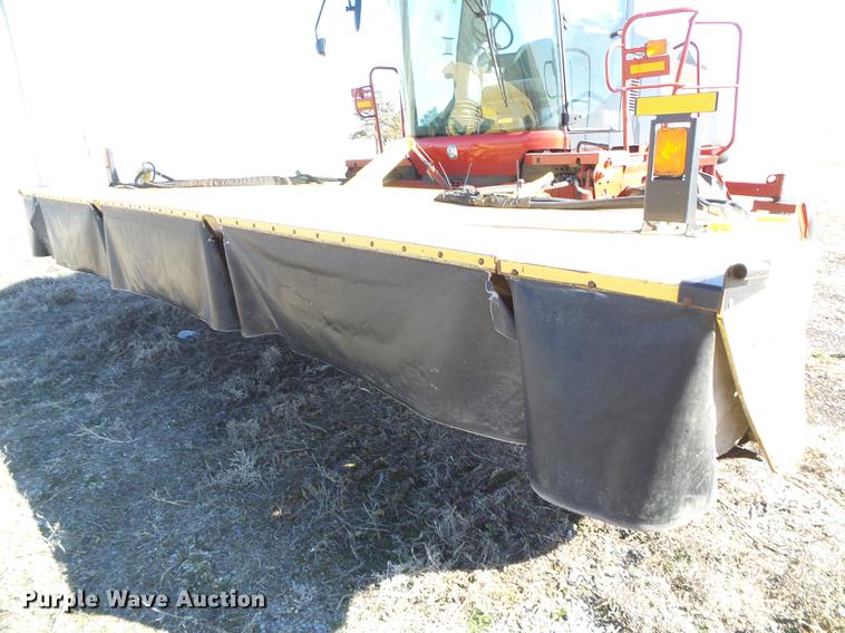 image for item DF2950 2013 New Holland H8080 windrower