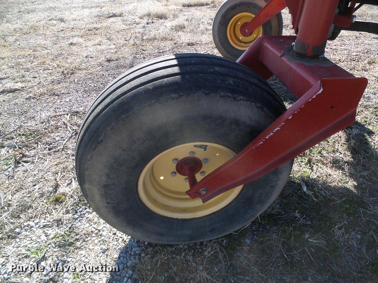 image for item DF2950 2013 New Holland H8080 windrower