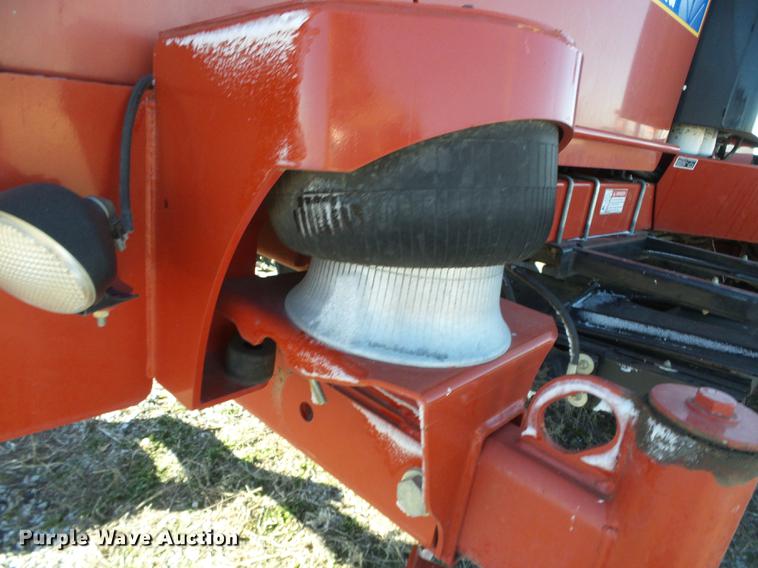 image for item DF2950 2013 New Holland H8080 windrower