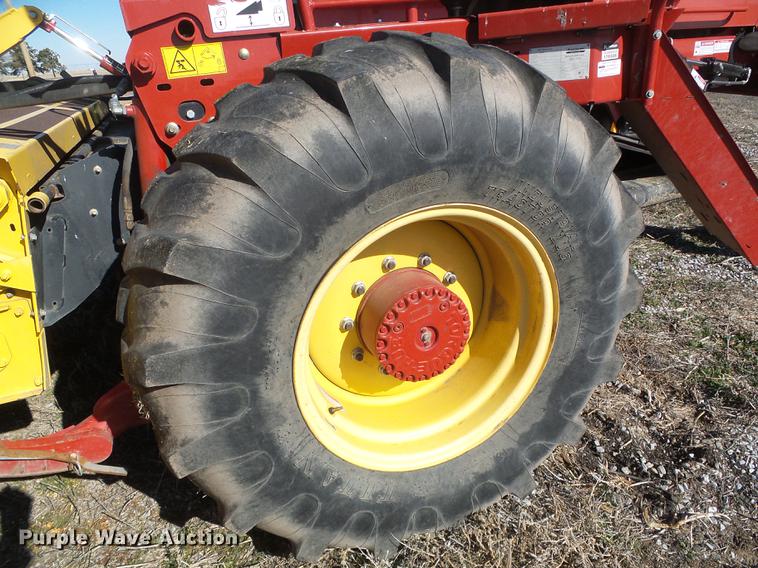 image for item DF2950 2013 New Holland H8080 windrower