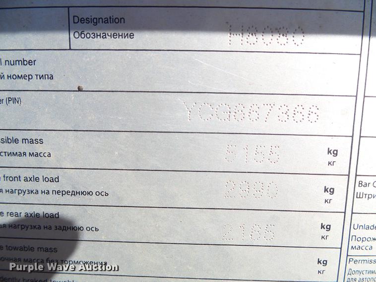 image for item DF2950 2013 New Holland H8080 windrower