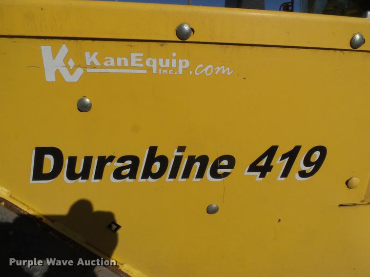 image for item DF2950 2013 New Holland H8080 windrower