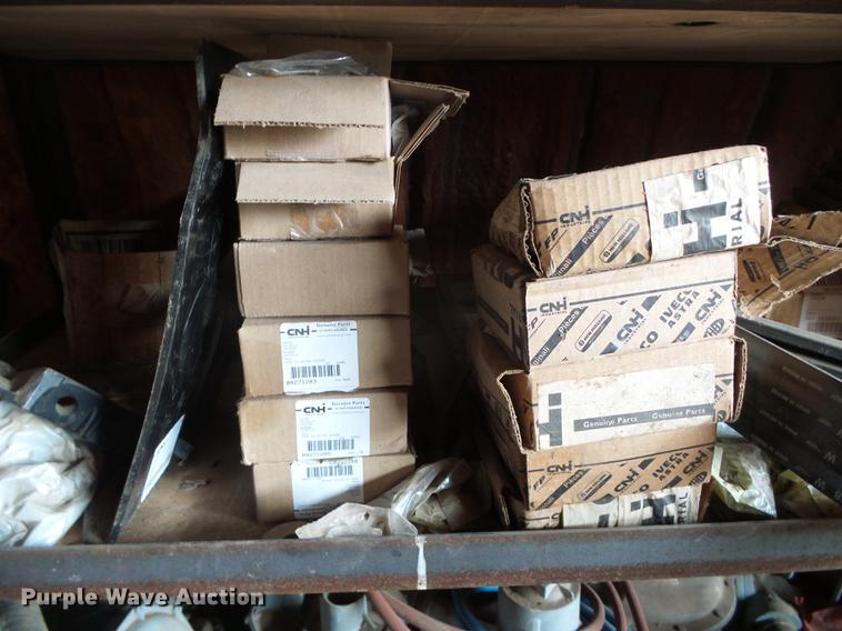 image for item DF2950 2013 New Holland H8080 windrower