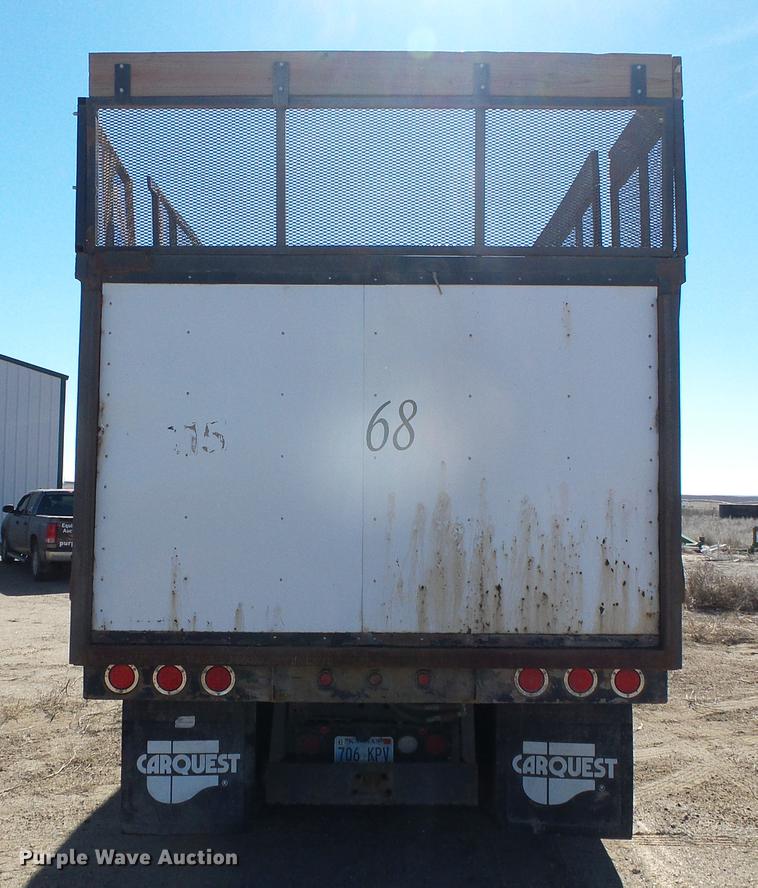 image for item DF2978 2004 International Eagle 9400i silage truck