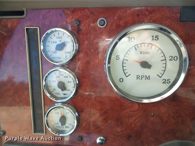 image for item DF2978 2004 International Eagle 9400i silage truck