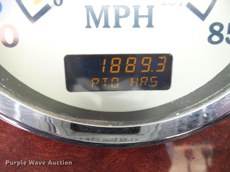 image for item DF2978 2004 International Eagle 9400i silage truck