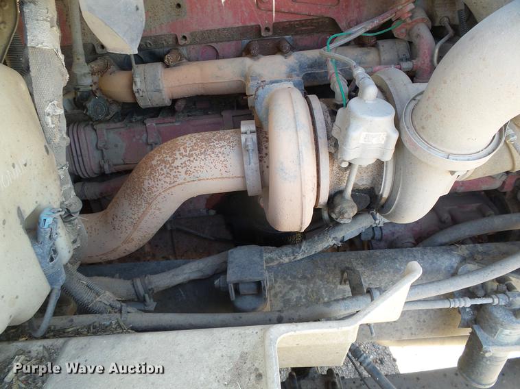 image for item DF2978 2004 International Eagle 9400i silage truck