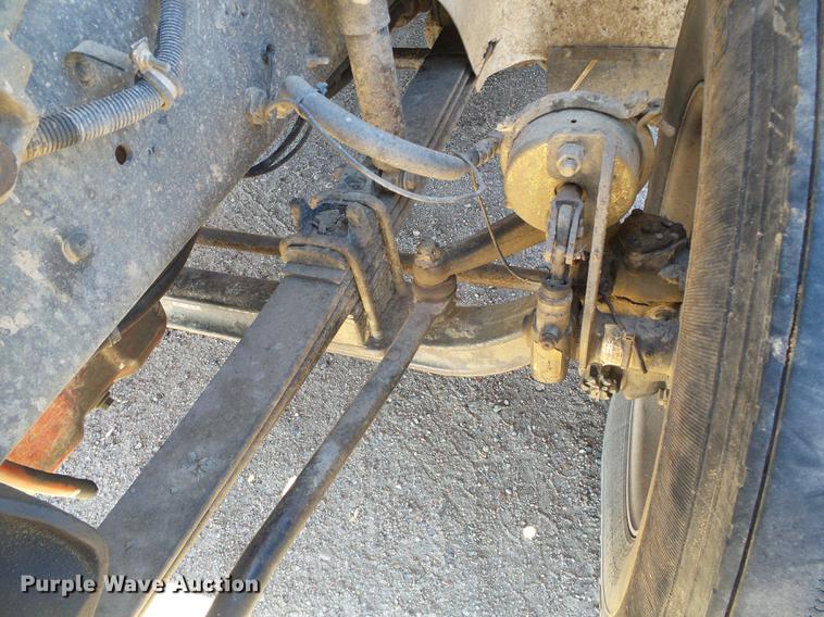 image for item DF2978 2004 International Eagle 9400i silage truck