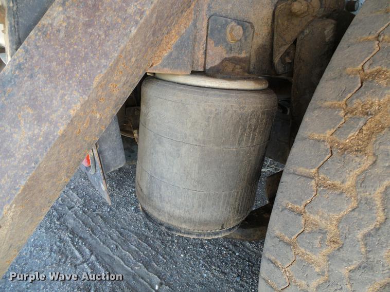 image for item DF2978 2004 International Eagle 9400i silage truck