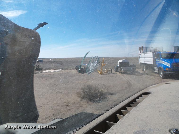 image for item DF2978 2004 International Eagle 9400i silage truck