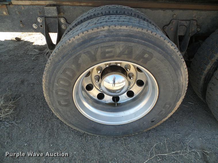 image for item DF2978 2004 International Eagle 9400i silage truck