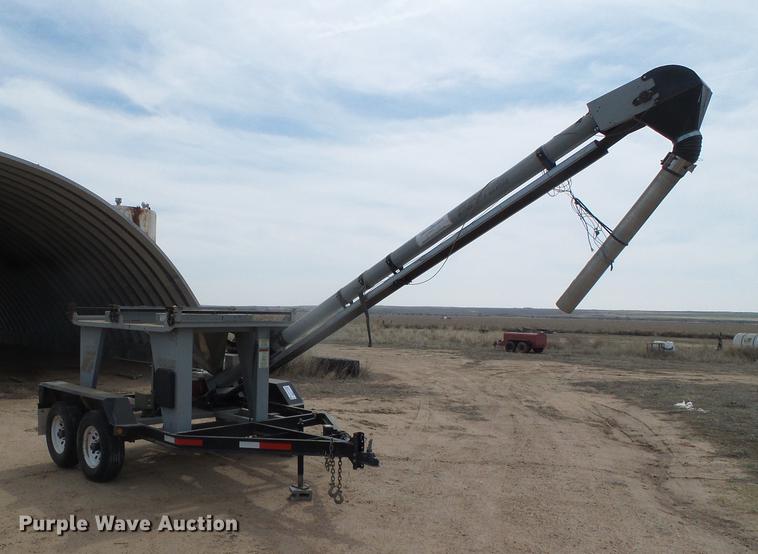 image for item DF2994 2011 Speed King Tote G 90783200 seed tote