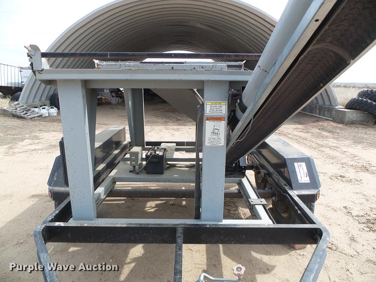 image for item DF2994 2011 Speed King Tote G 90783200 seed tote