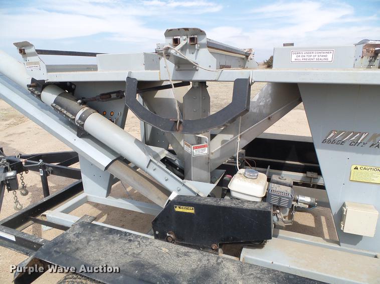 image for item DF2994 2011 Speed King Tote G 90783200 seed tote