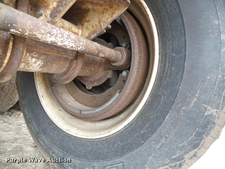 image for item DF2997 1995 Timpte double hopper grain trailer