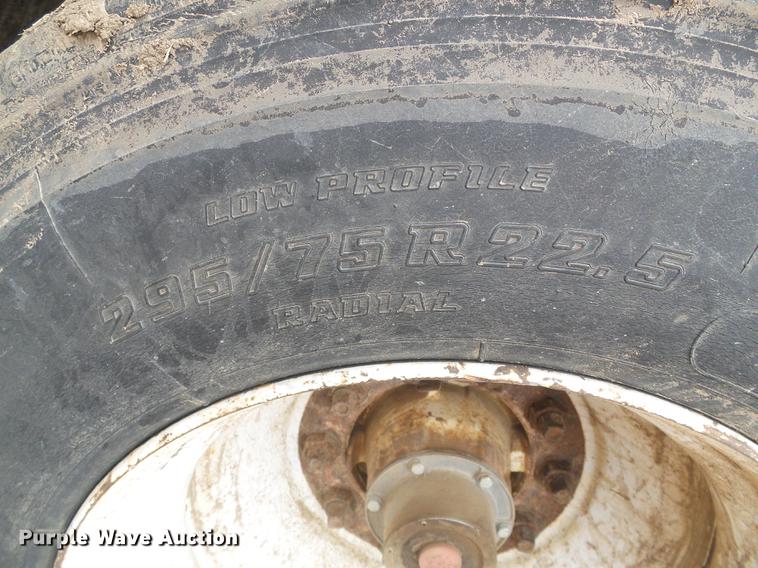 image for item DF2997 1995 Timpte double hopper grain trailer