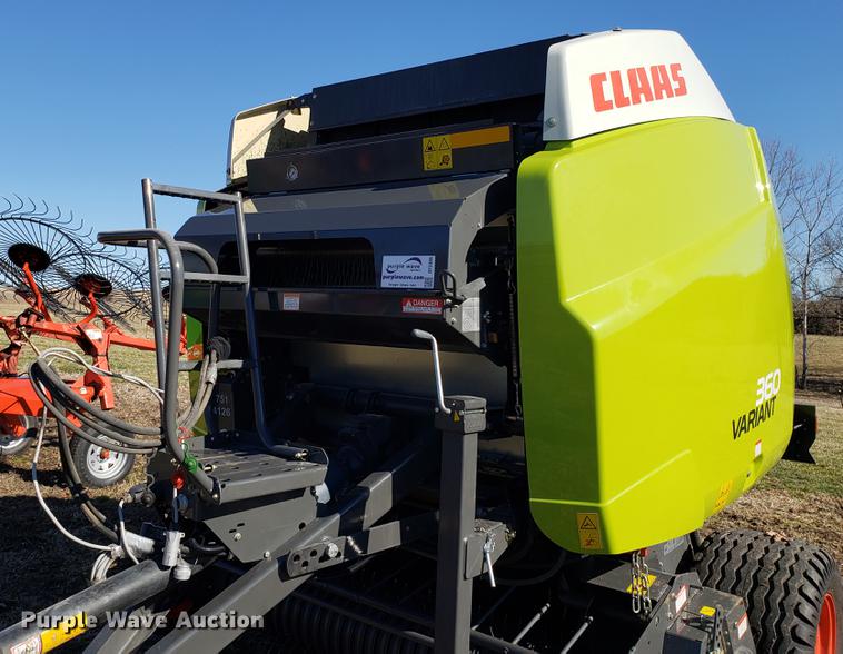 image for item DF3365 2014 Claas Variant 360 round baler