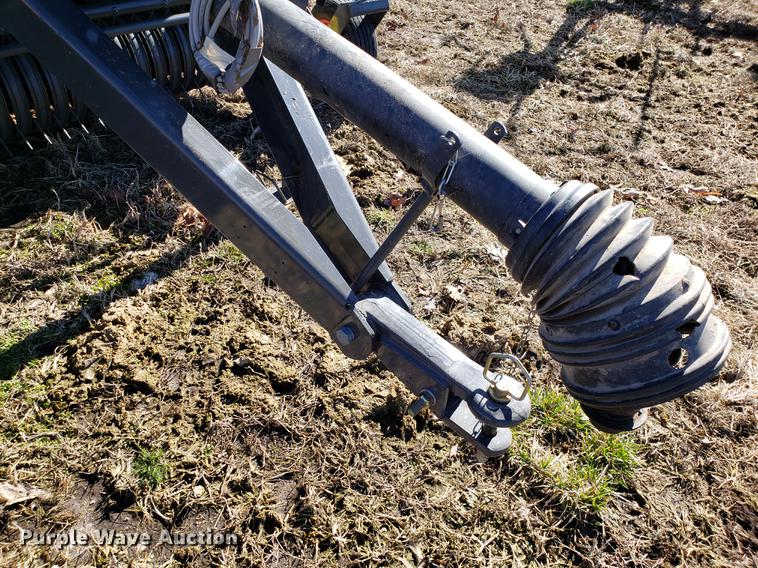 image for item DF3365 2014 Claas Variant 360 round baler